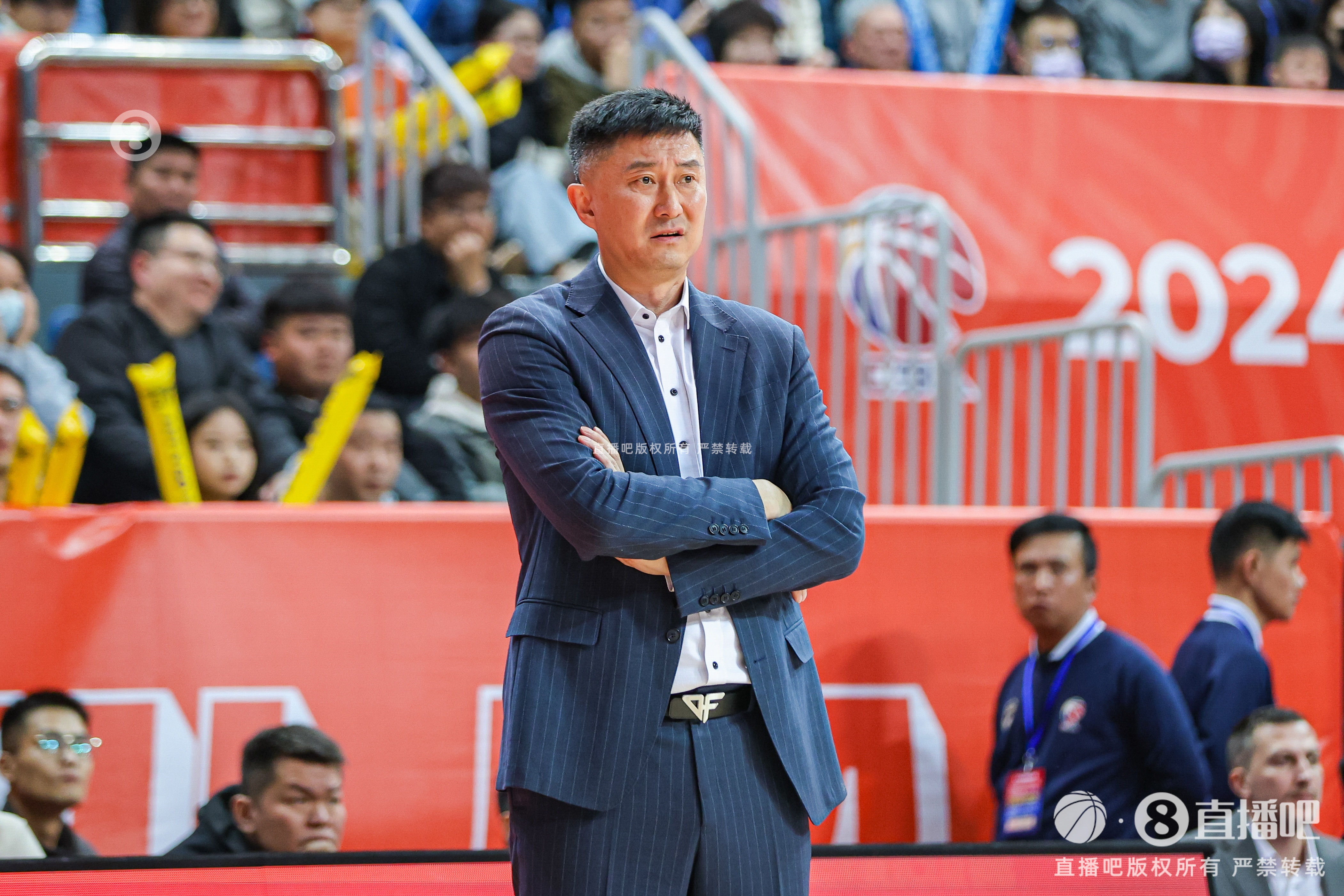 开云体育在线登录-媒体人：广东新赛季要先理顺打法 想要成绩就必须有耐心